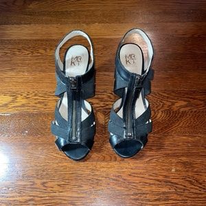 MRKT Black Strappy Sandals Size 8